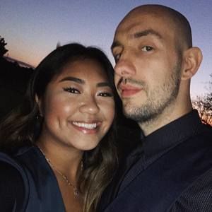 Meet your Posher, Jasmine